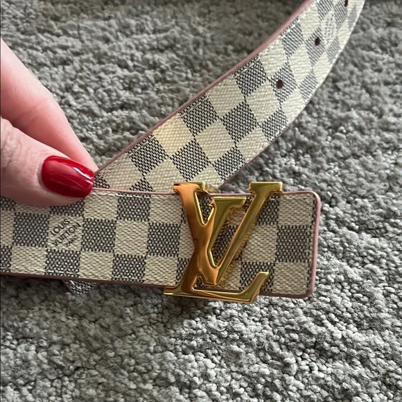 Louis Vuitton Pink reversible belt - Picture 3 of 5